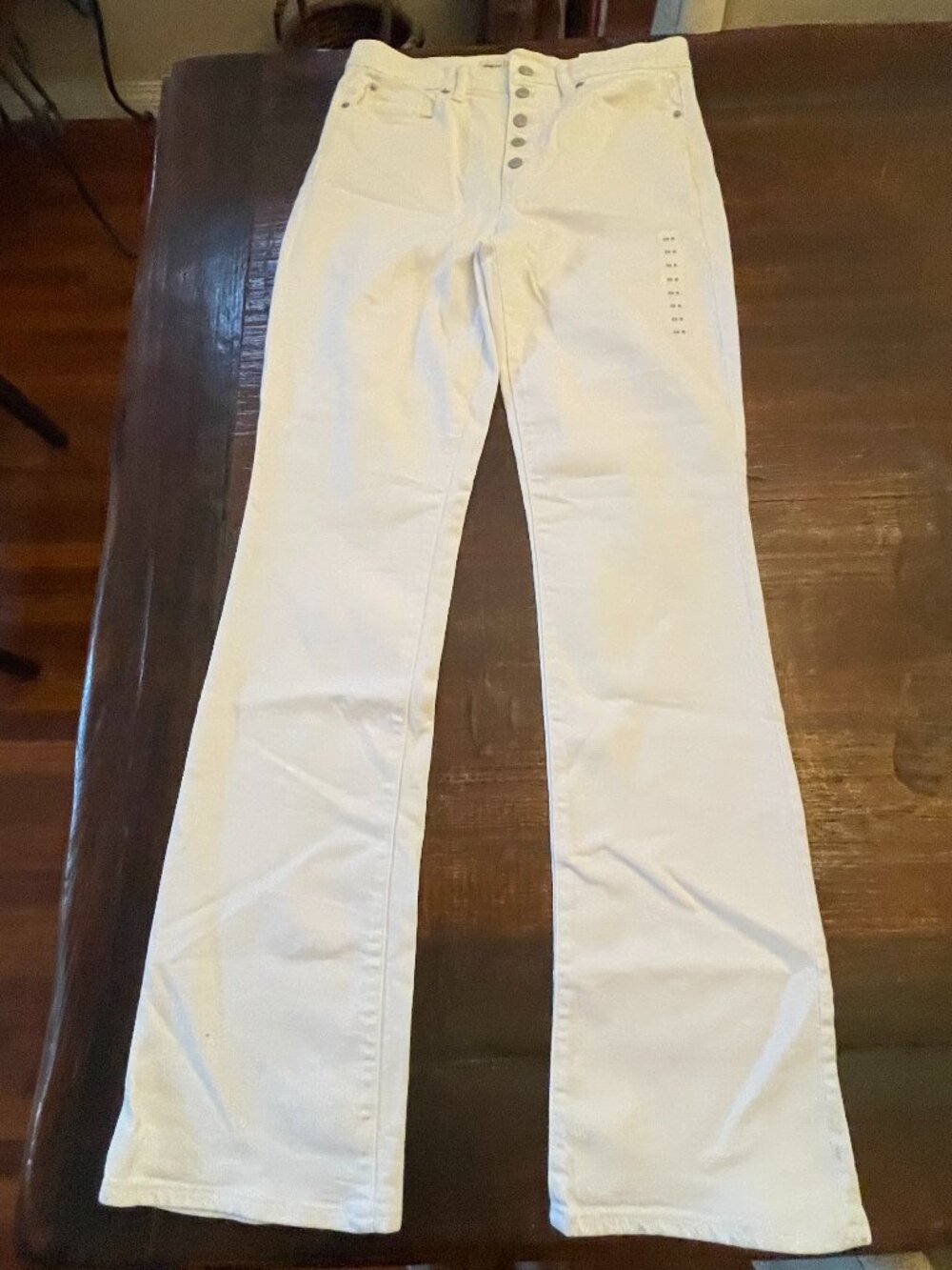 GAP Girlfriend Slim Straight White Denim Jeans Womens Size 28R Front Buttons NEW